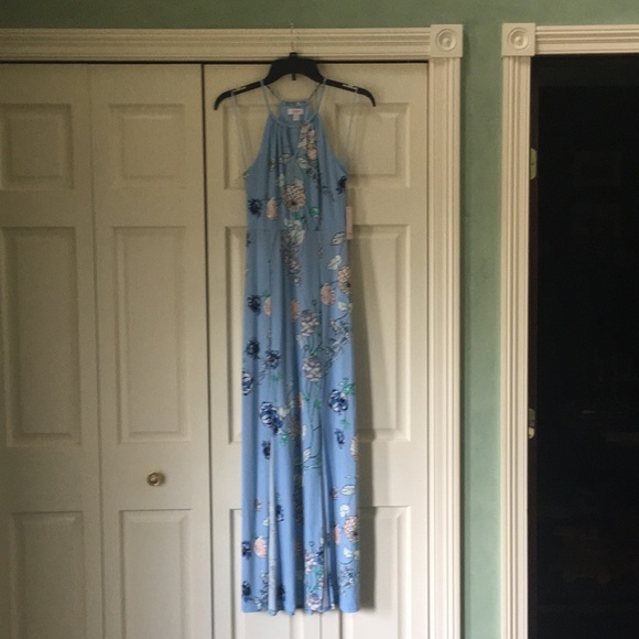 Candie's Dresses & Skirts - Candies XS halter dress